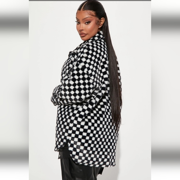 Shacket - Picture 2 of 4